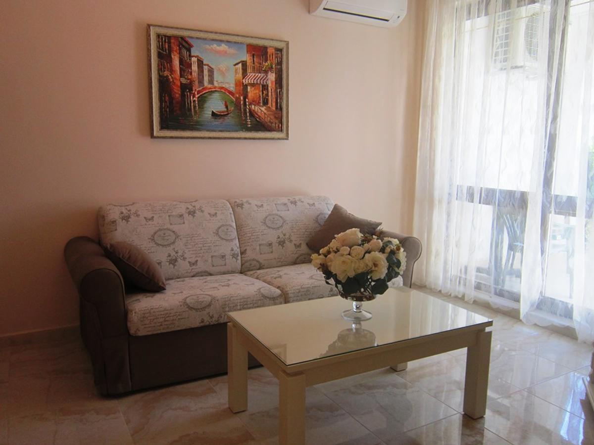 Aparthotel Artur Sveti Vlas Extérieur photo